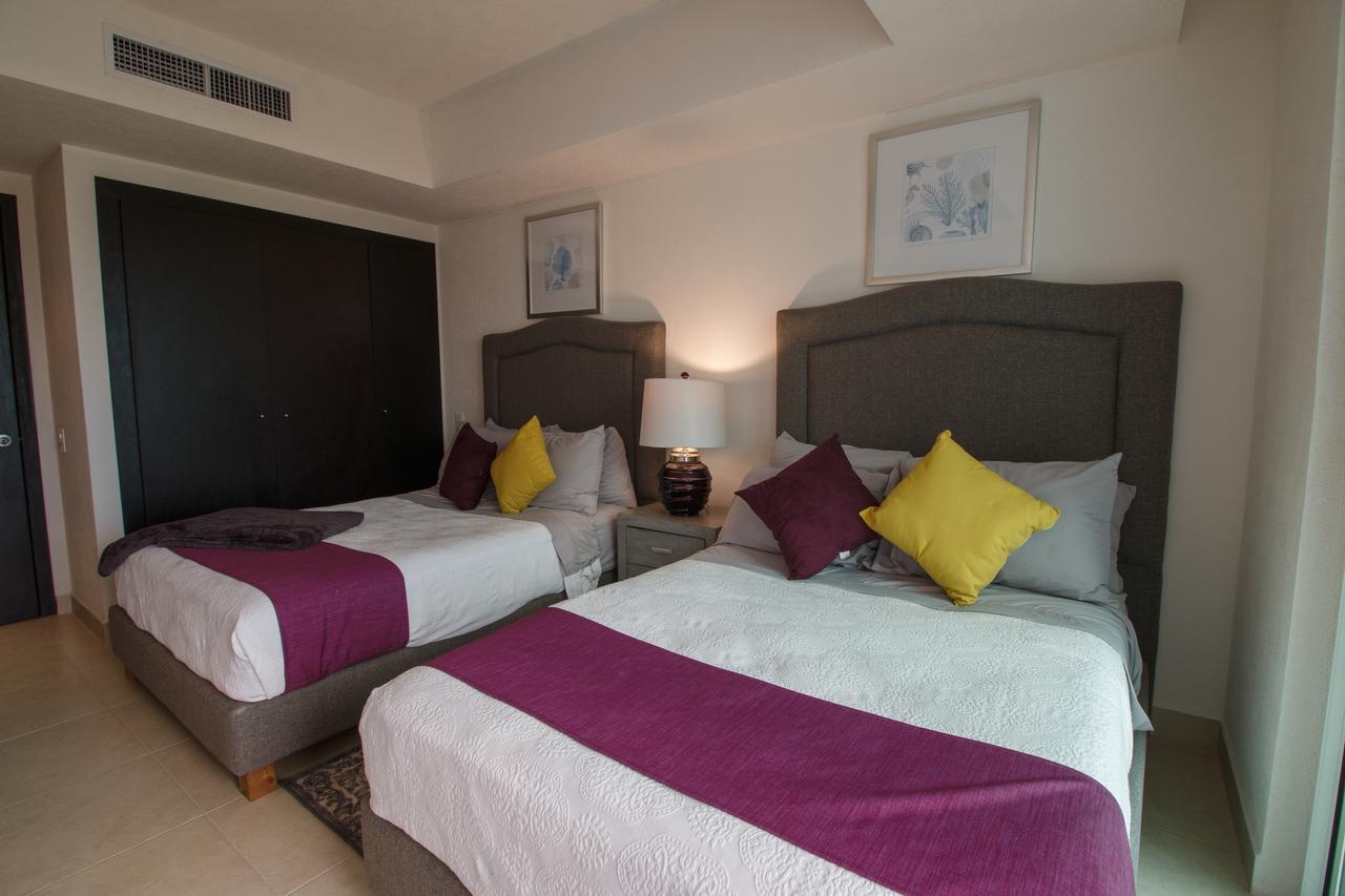 910-3000 Grand Venetian P.V. Apartment Puerto Vallarta Bagian luar foto