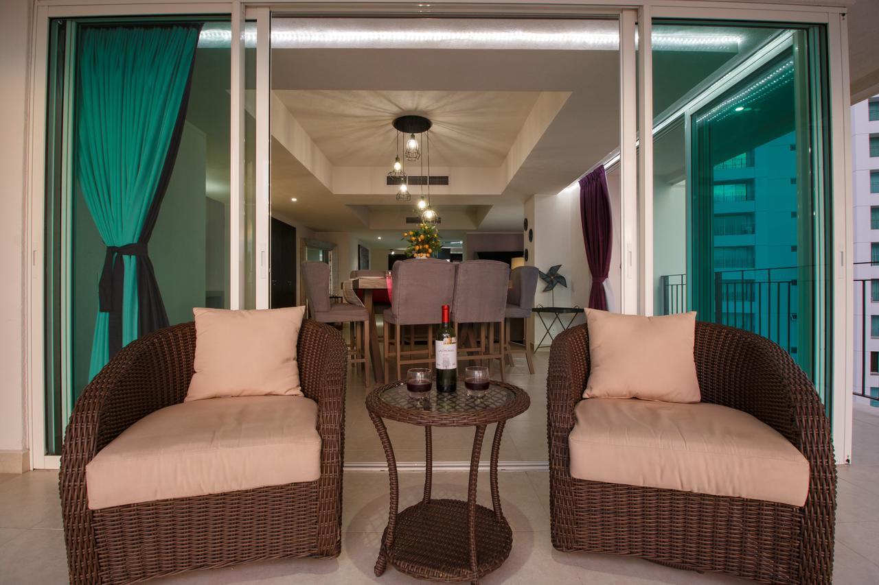910-3000 Grand Venetian P.V. Apartment Puerto Vallarta Bagian luar foto